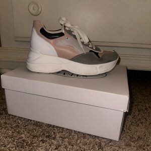 Steve Madden Women's Sneakers in White, Gray, and Pink